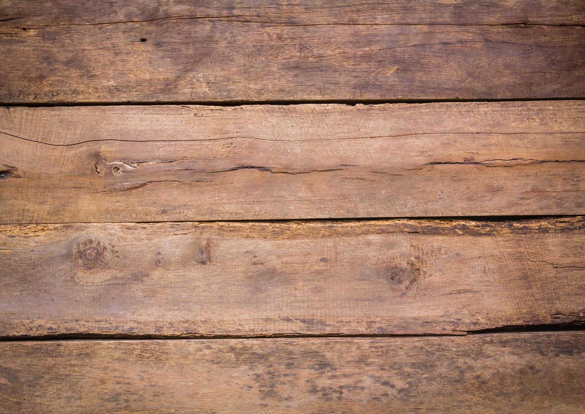 Complementos para suelos de madera en PerfilStar: Calidad y estilo